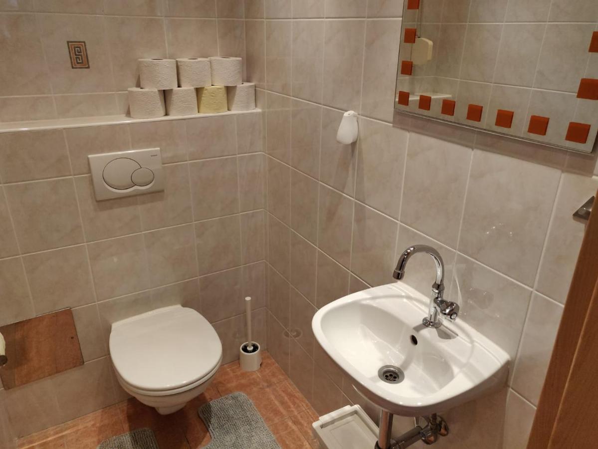 Relax - Ferienhaus In Wien Экстерьер фото